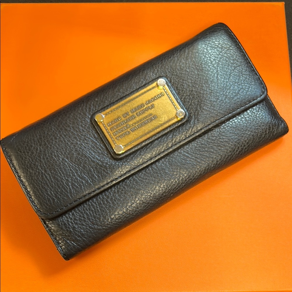 Marc by Marc Jacobs Black Leather Wallet with Gold-Tone Plate